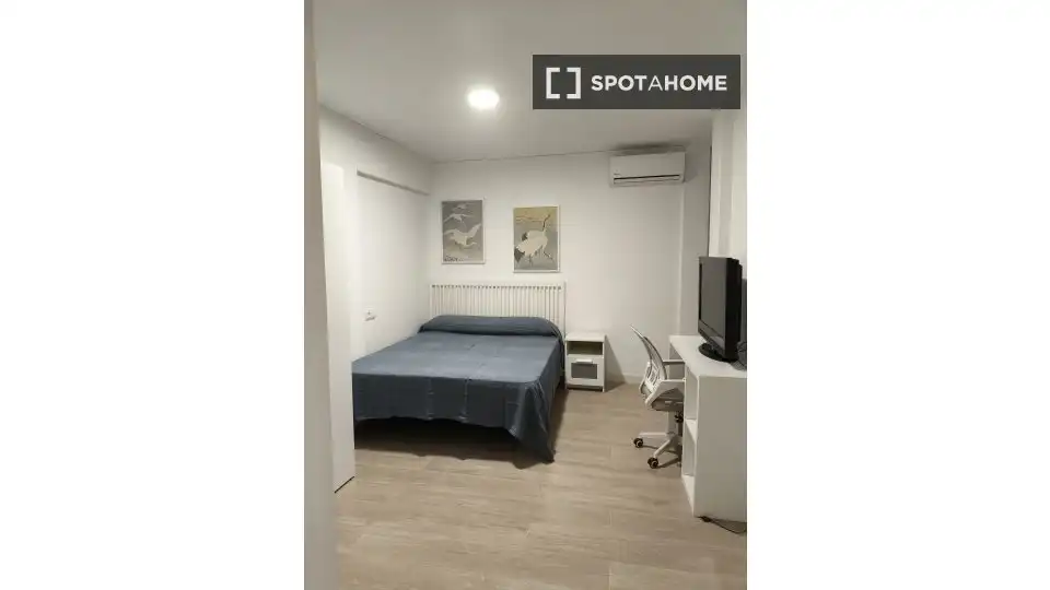 Habitació a Santa Cristina - San Rafael