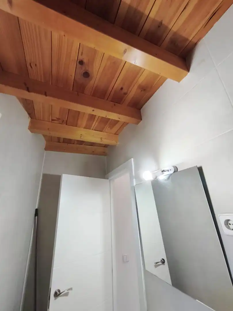 Badezimmer von Wohnungen zur Miete in Madrid mit Heizung und Terrasse