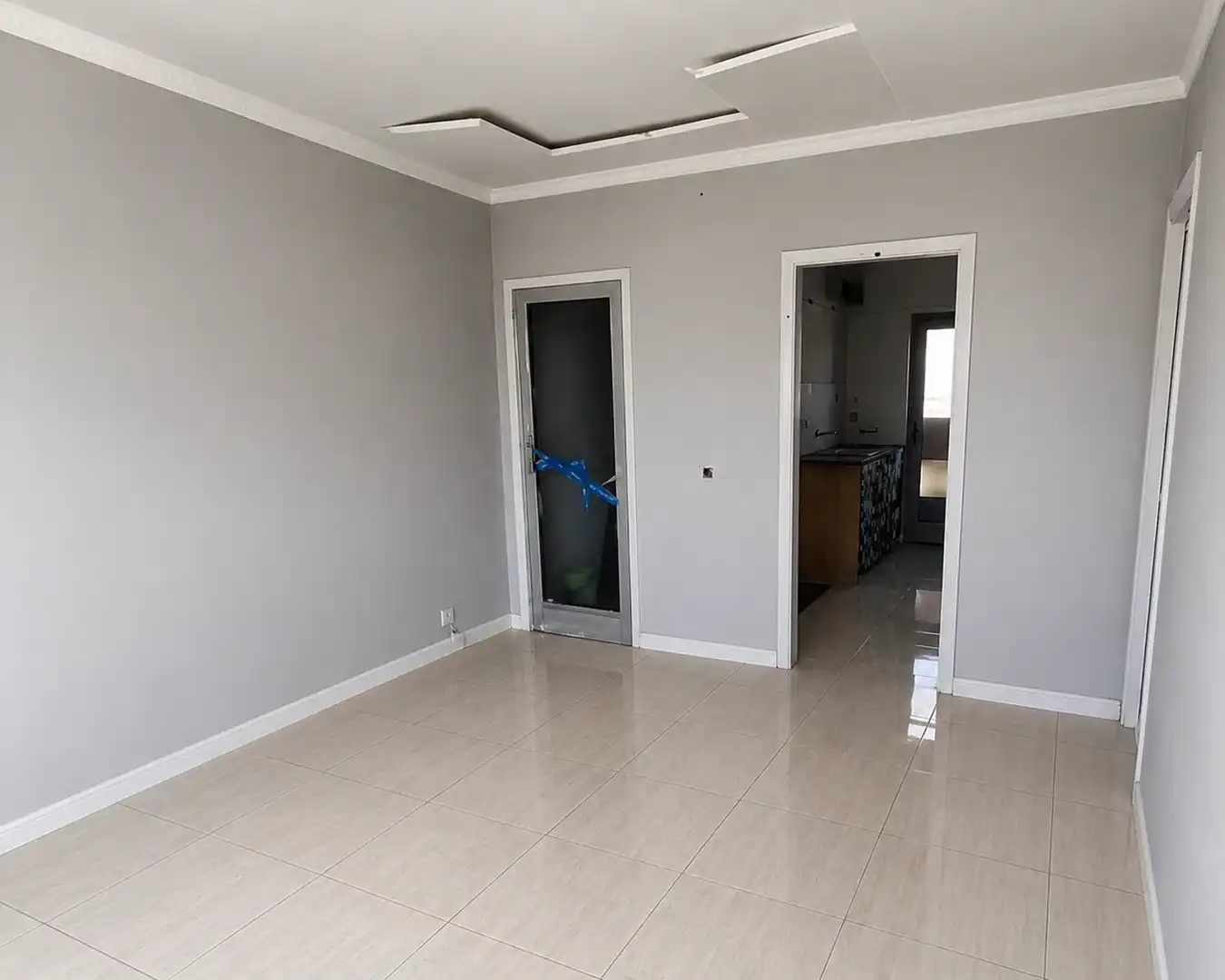 Living room of Flat for sale in Salt  with Terrace and Storage room