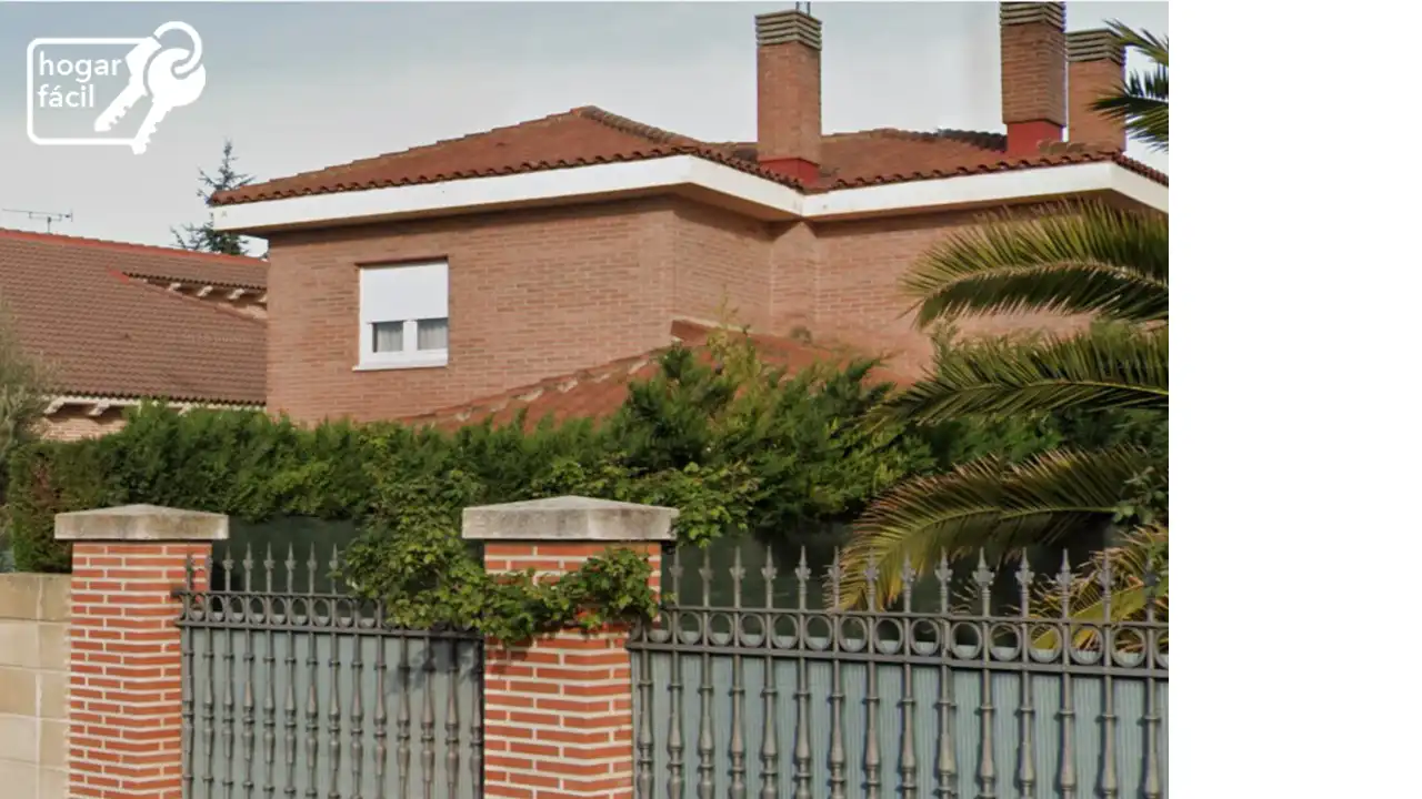 Vista exterior de Casa o xalet en venda en Boecillo amb Jardí privat i Terrassa