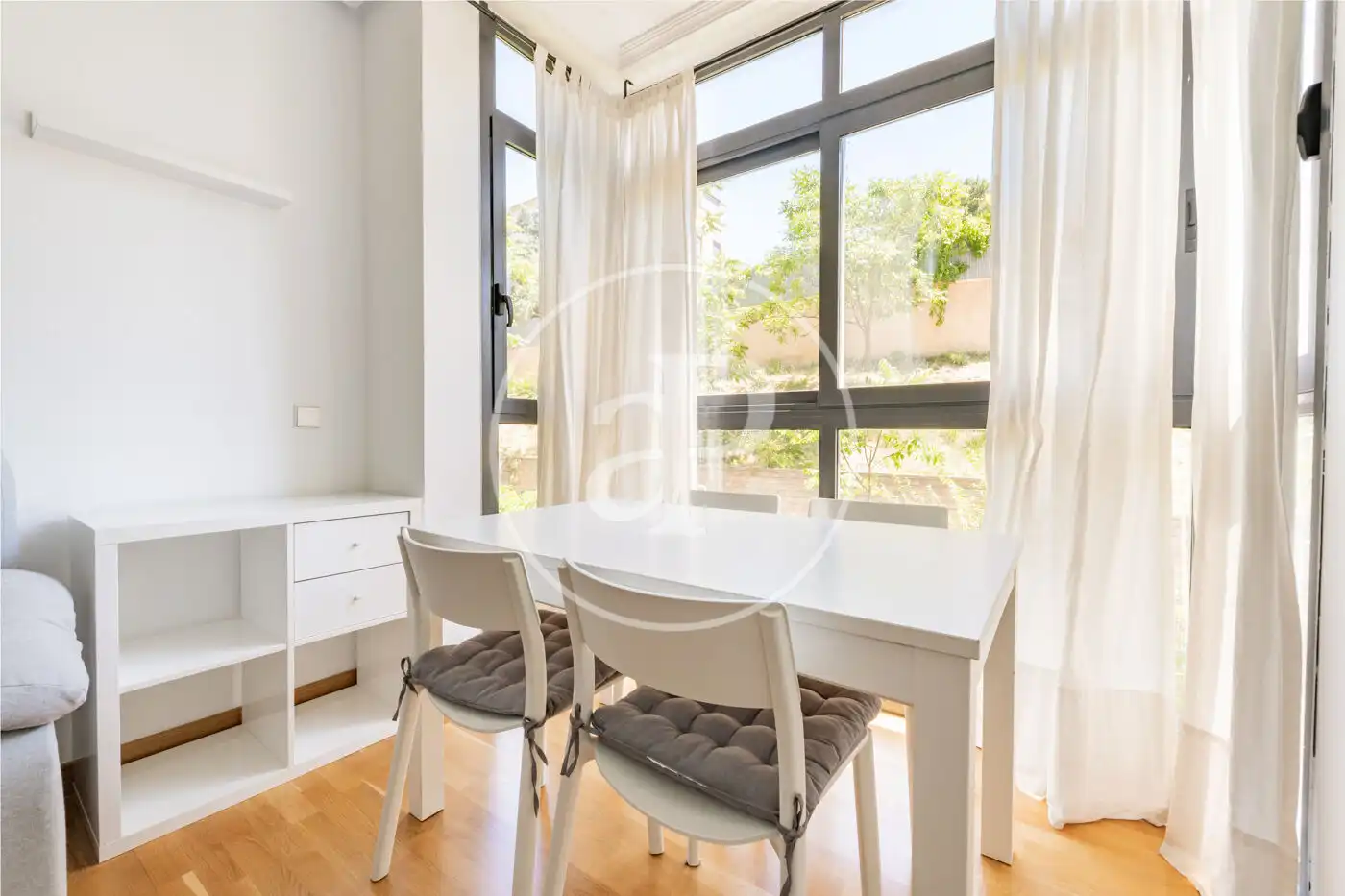 Schlafzimmer von Wohnung zum Verkauf in Madrid mit Klimaanlage, Heizung und Privatgarten