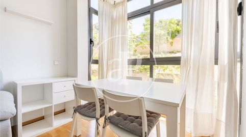 Foto 4 de Piso en venta en Costillares, Madrid Capital