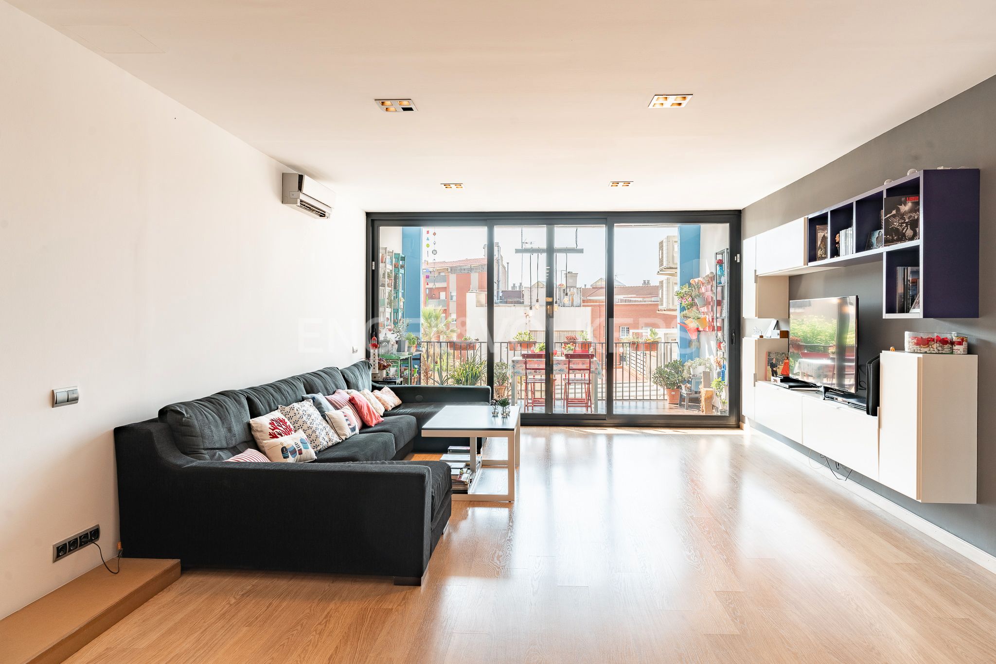 Living room of Duplex for sale in Mataró  with Air Conditioner, Heating and Private garden