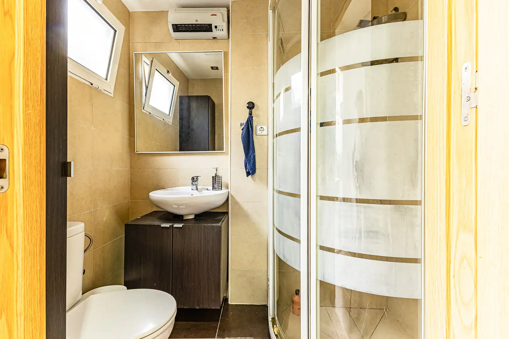 Baño de Casa adosada en venta en Sant Andreu