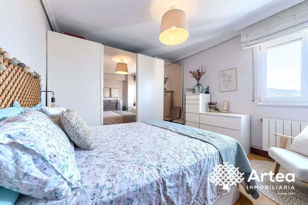 Flat with terrace for sale in Tutulu Kalea, imagen 12