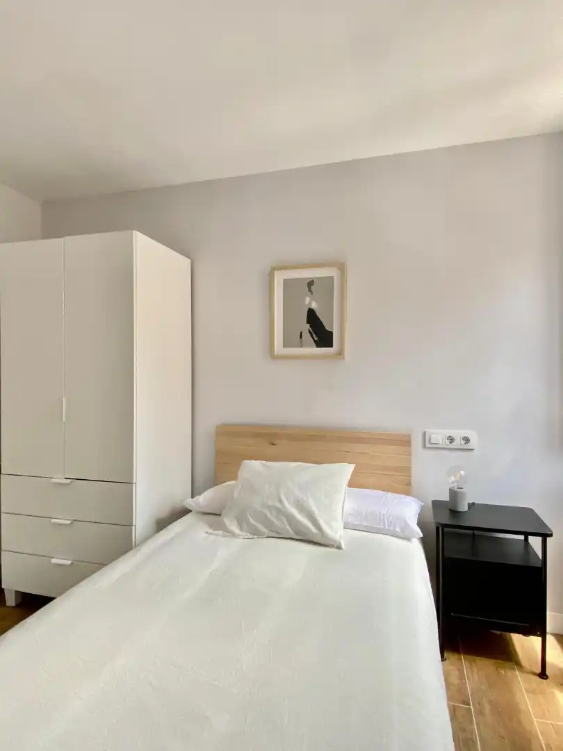 Habitación de Edificio en venta en Ávila