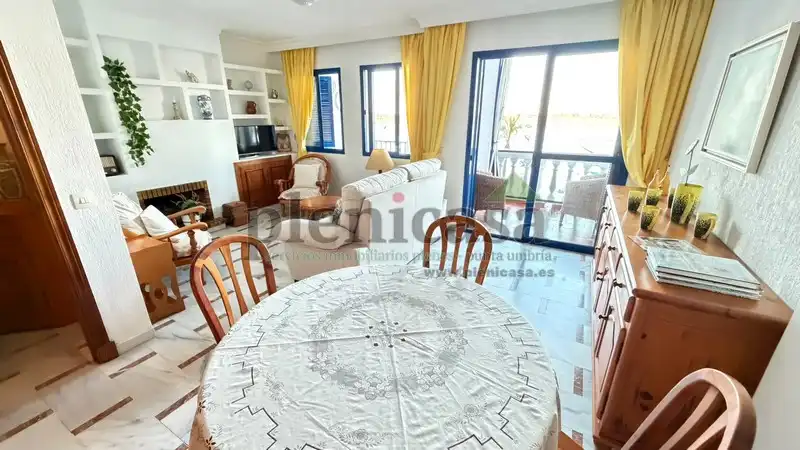 Appartamento con ascensore in vendita a Avenida de la Ría 12, imagen 2