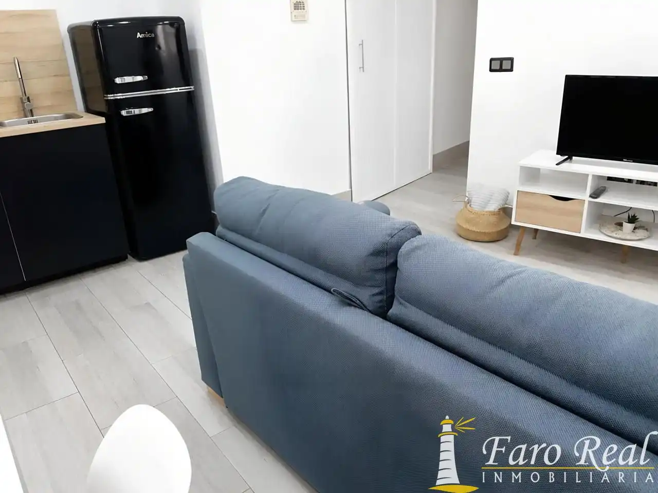Living room of Ground floor for sale in Sanlúcar de Barrameda  with Air Conditioner and Furnished