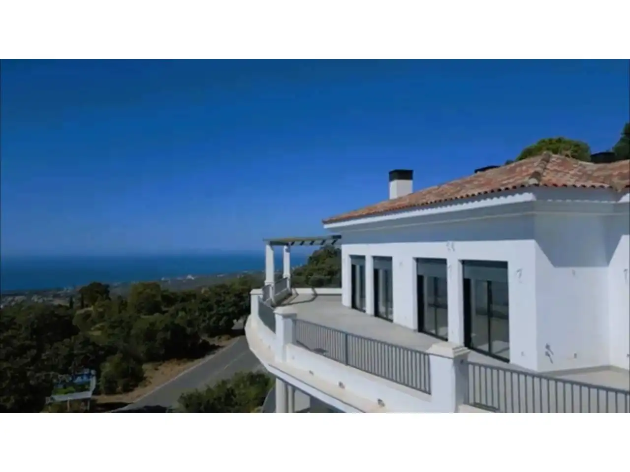 Vista exterior de Local de alquiler en Ojén
