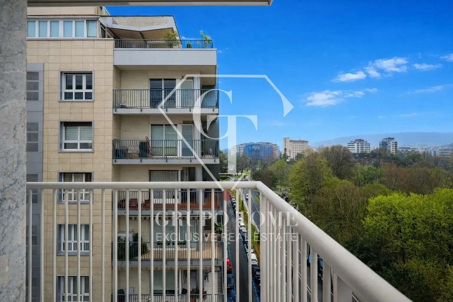 Außenansicht von Wohnung zum Verkauf in Donostia - San Sebastián  mit Heizung und Terrasse