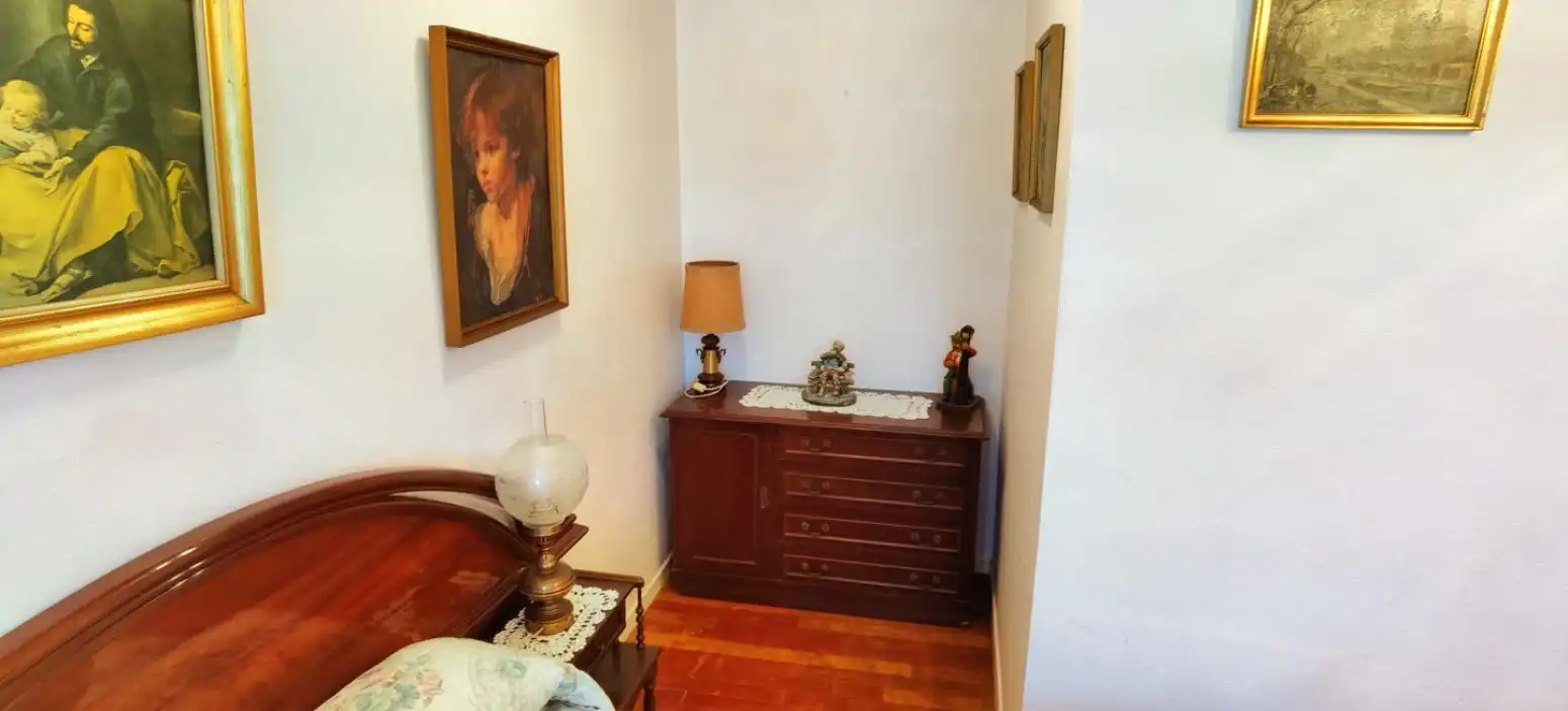 Schlafzimmer von Haus oder Chalet zum Verkauf in Gijón 