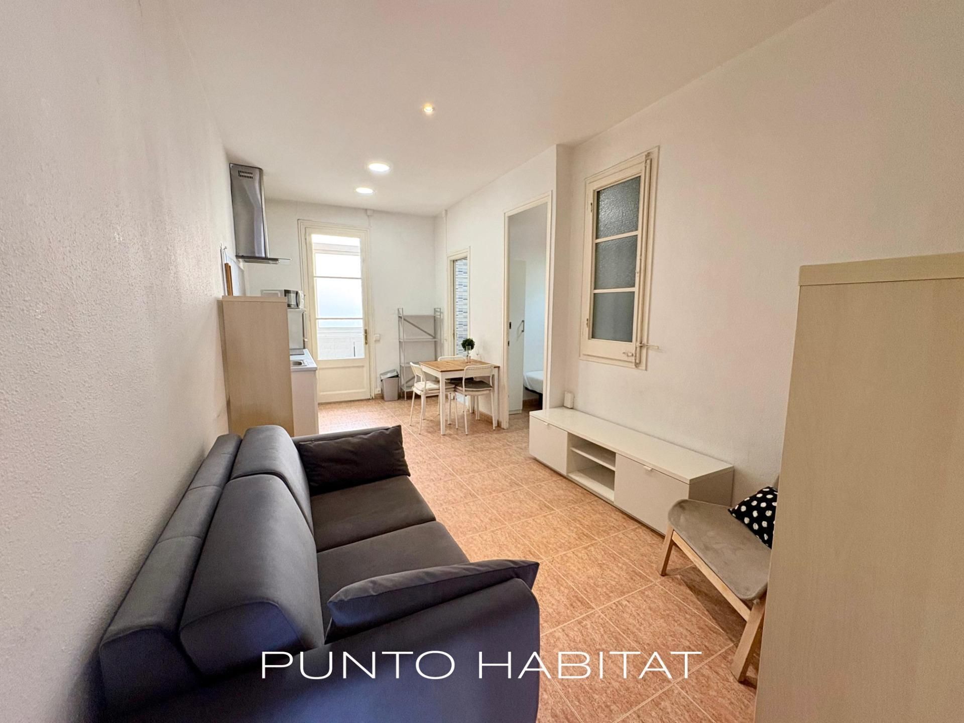 Sala d'estar de Pis en venda en  Barcelona Capital amb Balcó