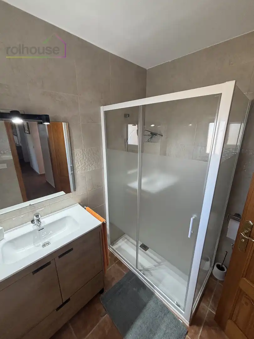Badezimmer von Wohnung zur Miete in  Palma de Mallorca mit Terrasse, Möbliert und Fernseher