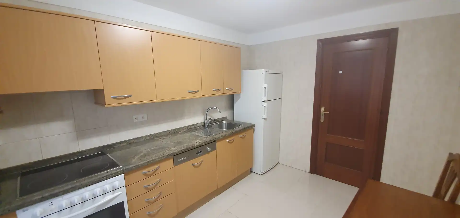 Kitchen of Flat for rent in Santa Cruz de Tenerife  with Private garden, Parquet flooring and Terrace