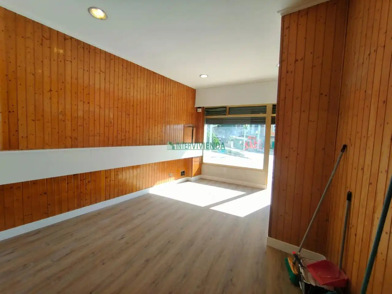 Commercial properties for rent in Coruxo - Oia - Saiáns