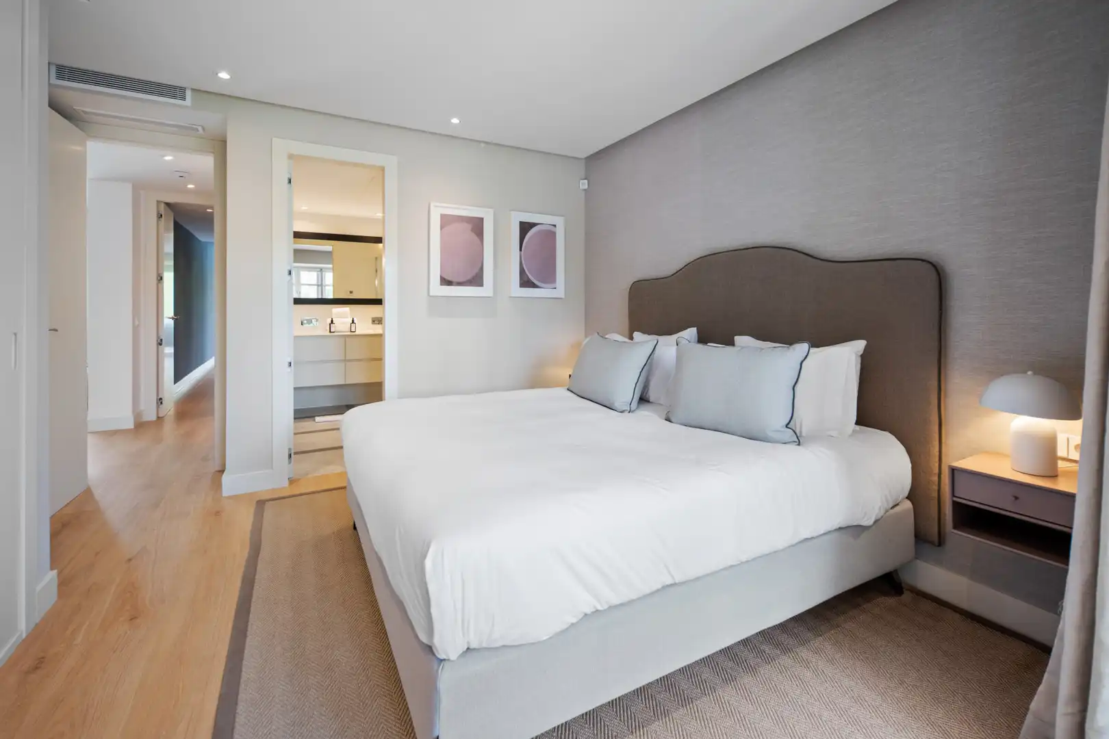 Apartamento con piscina en venta en Milla de Oro, imagen 33