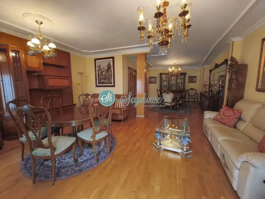 Esszimmer von Wohnung zur Miete in Segovia mit Heizung, Parkett und Möbliert
