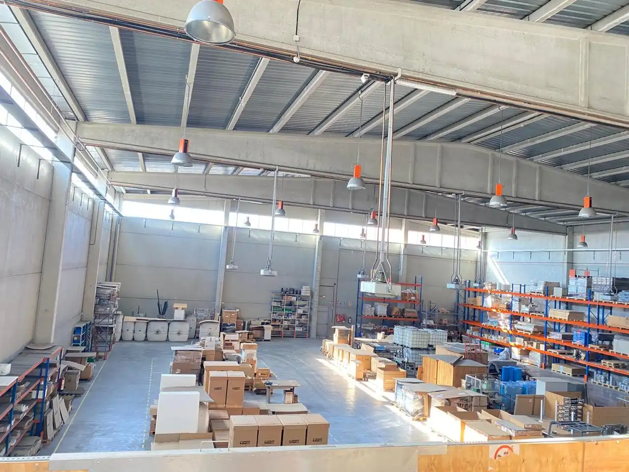 Nau industrial en venda a Morse, Los Olivos - Los Ángeles