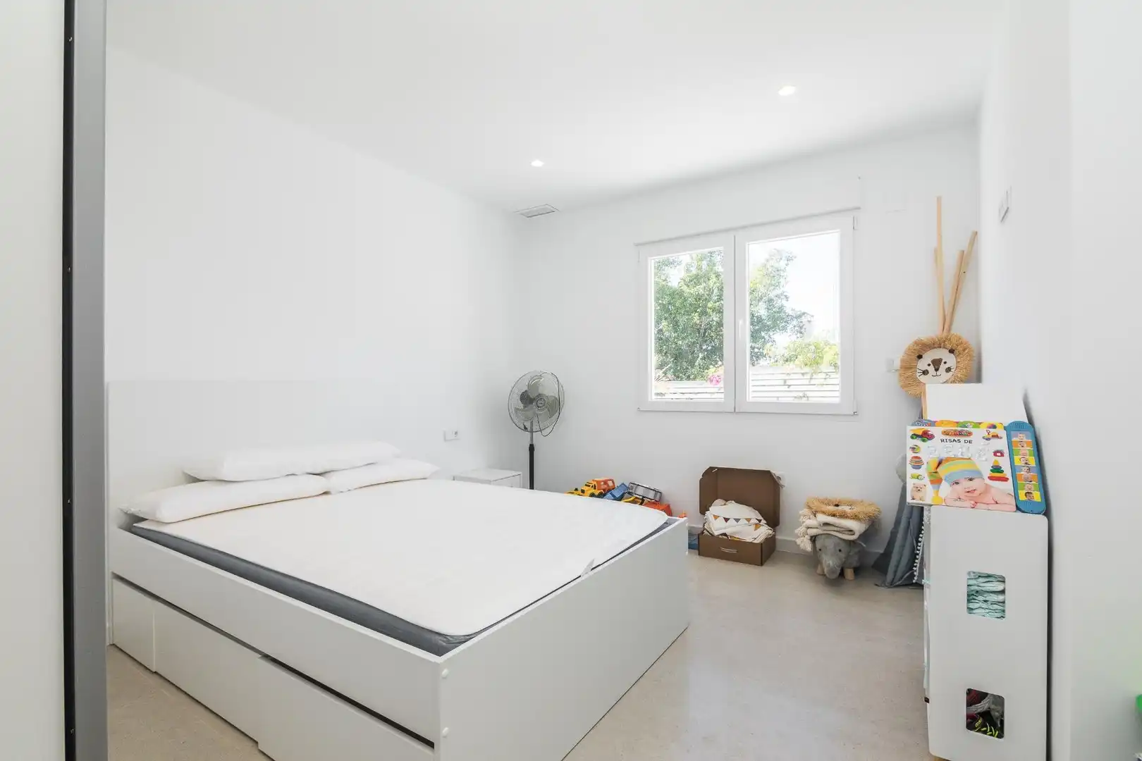 Bedroom of Houses for sale in Elche / Elx  with Air Conditioner, Private garden and Terrace