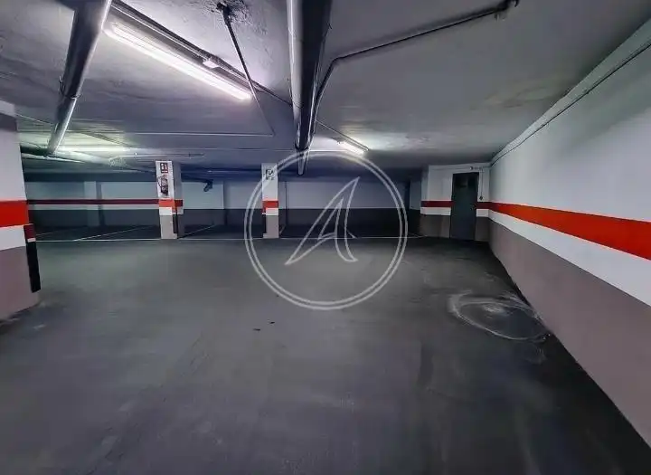 Einzelparkplatz zum Verkauf in Calle Italia, imagen 5