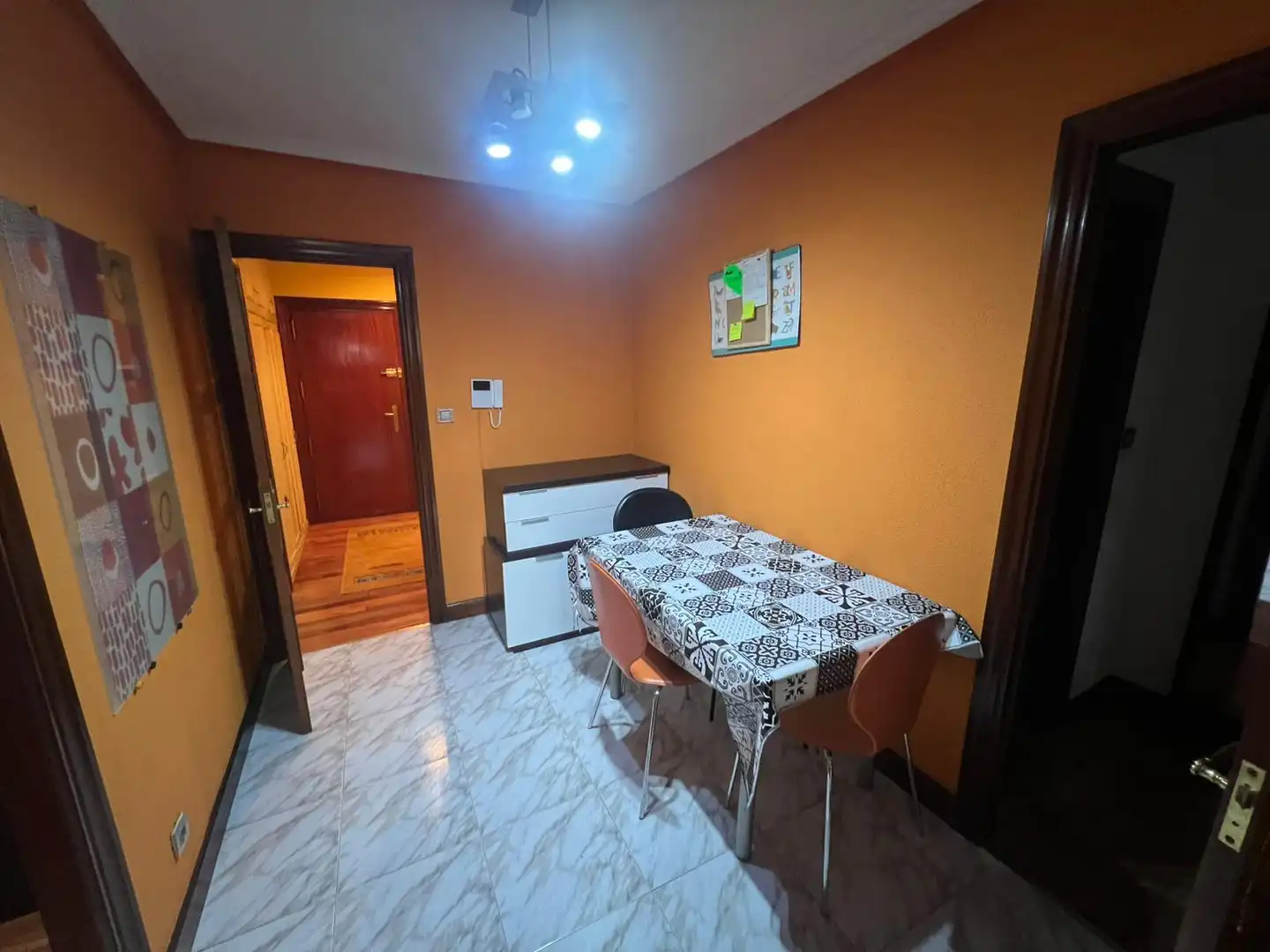 Wohnung zum Verkauf in Bilbao  mit Heizung, Terrasse und Balkon