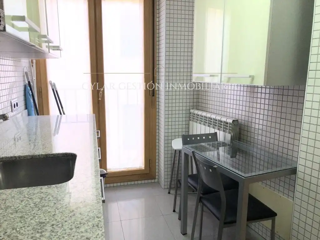 Kitchen of Flat for rent in Salamanca  with Heating, Parquet flooring and Terrace