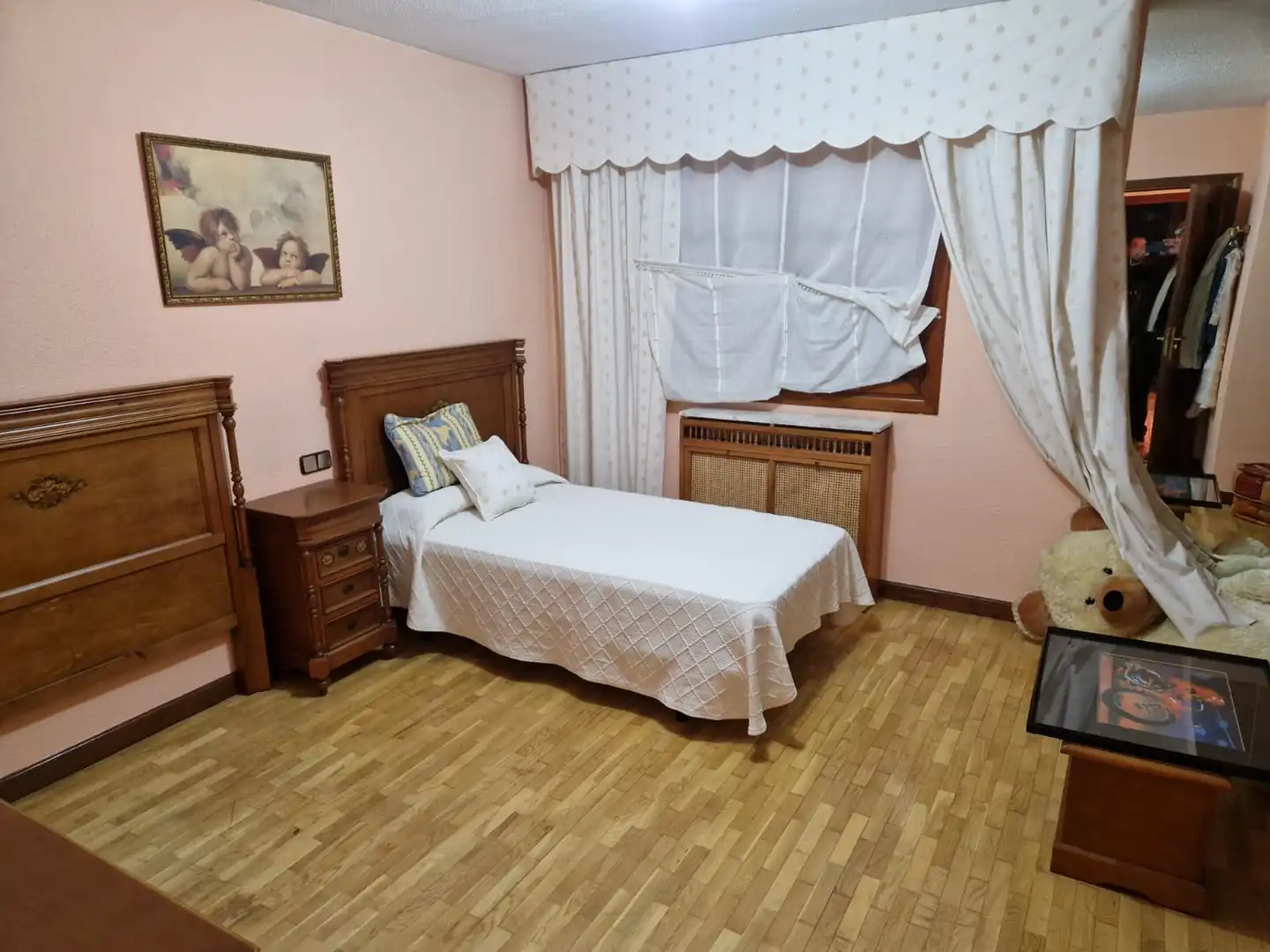Dormitori de Casa o xalet en venda en Alpedrete amb Aire condicionat, Calefacció i Jardí privat