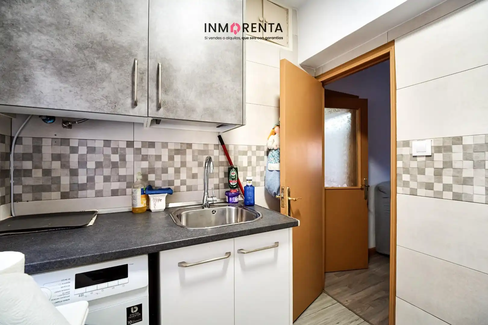 Cocina de Piso en venta en Madrid con Parquet