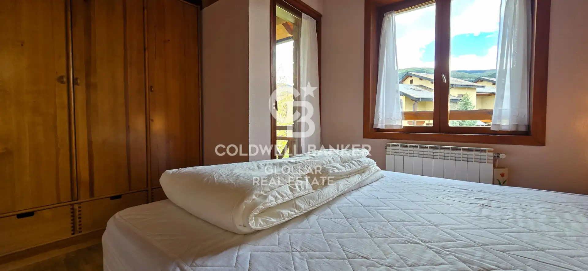 Exterior view of Detached homes for rent in Sainte - Léocadie  with Private garden, Parquet flooring and Terrace