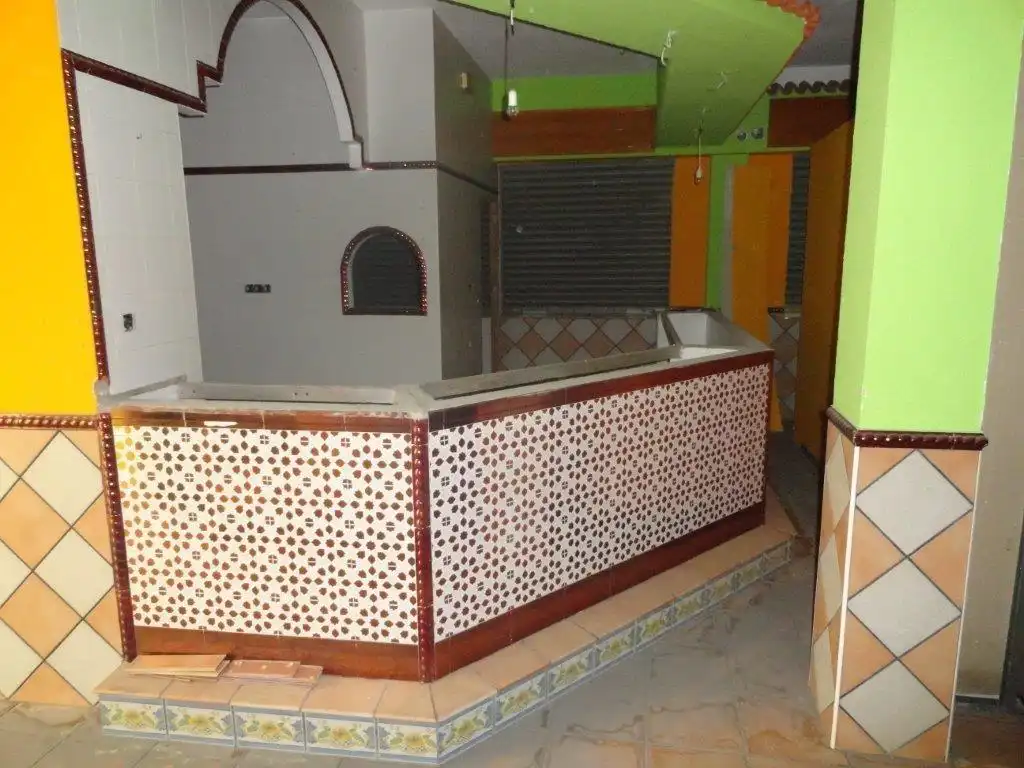 Local comercial en venda a Núcleo urbano, imagen 6