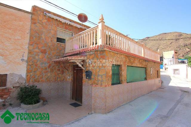 Casa-chalet en Venta en Berja