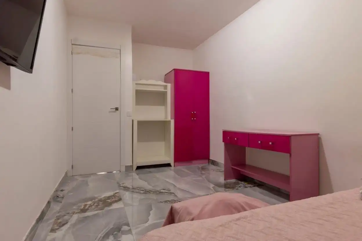 Bedroom of Flat for sale in Madrid
