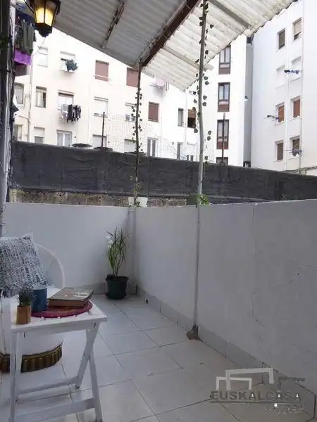 Terraza de Apartamento en venta en Errekalde