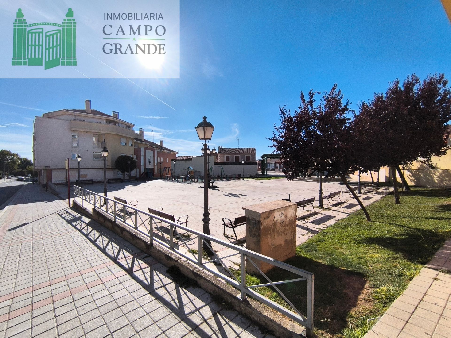 Vista exterior de Pis en venda en Palencia Capital amb Calefacció, Parquet i Traster