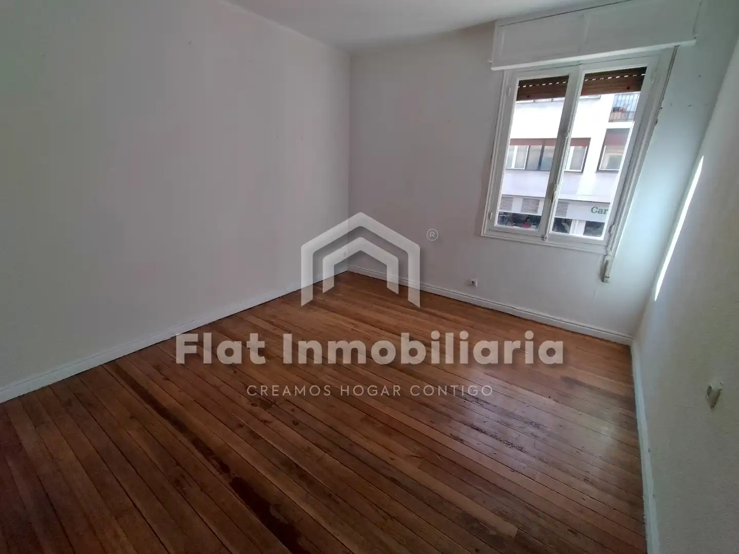 Flat for sale in Calle de la Ronda, imagen 2
