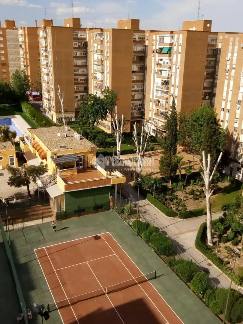 Vista exterior de Pis en venda en Fuenlabrada