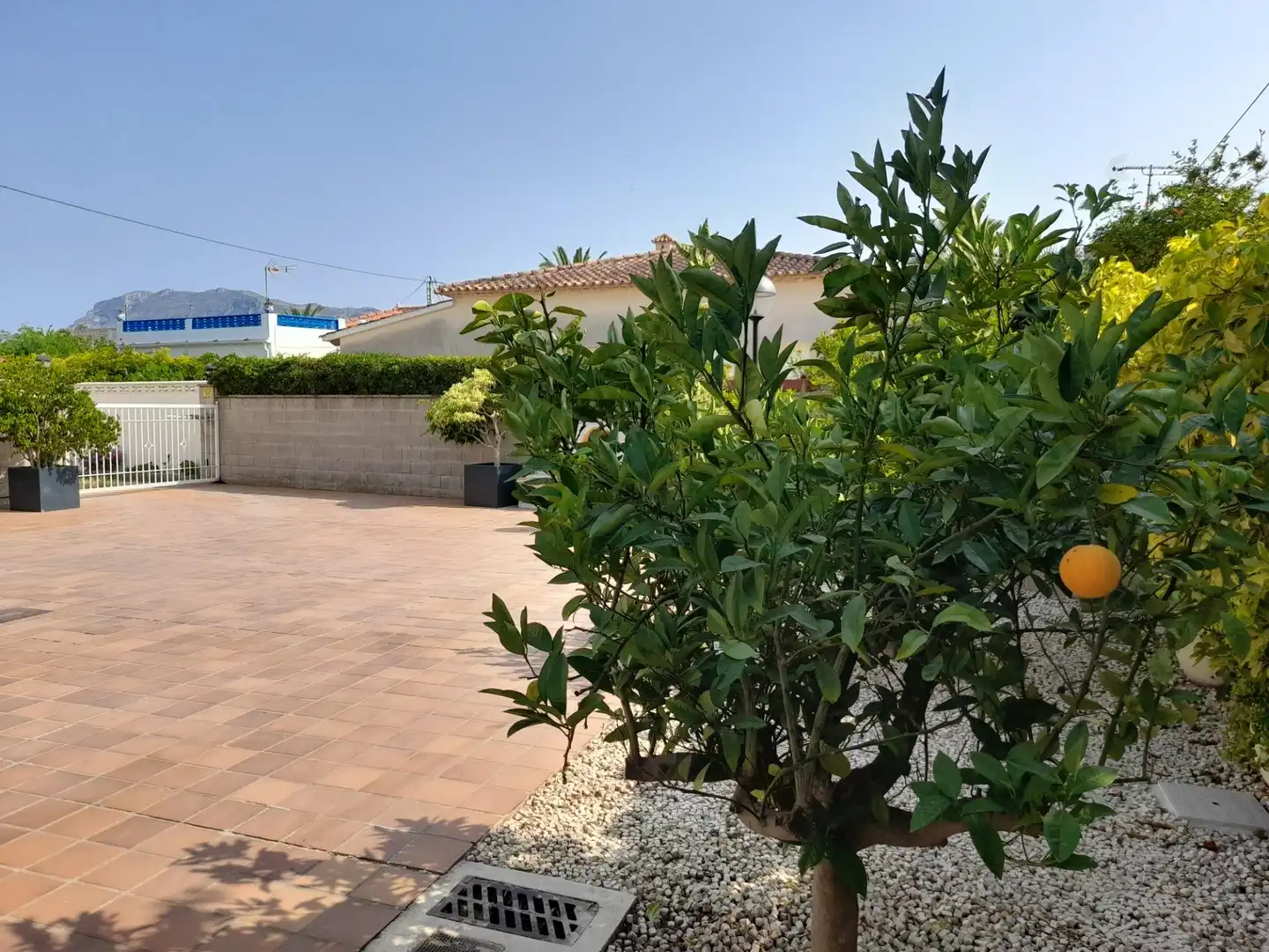 Terrassa de Casa o xalet en venda en Dénia amb Aire condicionat, Calefacció i Jardí privat
