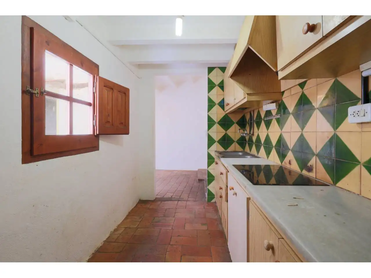 Cocina de Finca rústica en venta en Palau de Santa Eulàlia con Terraza