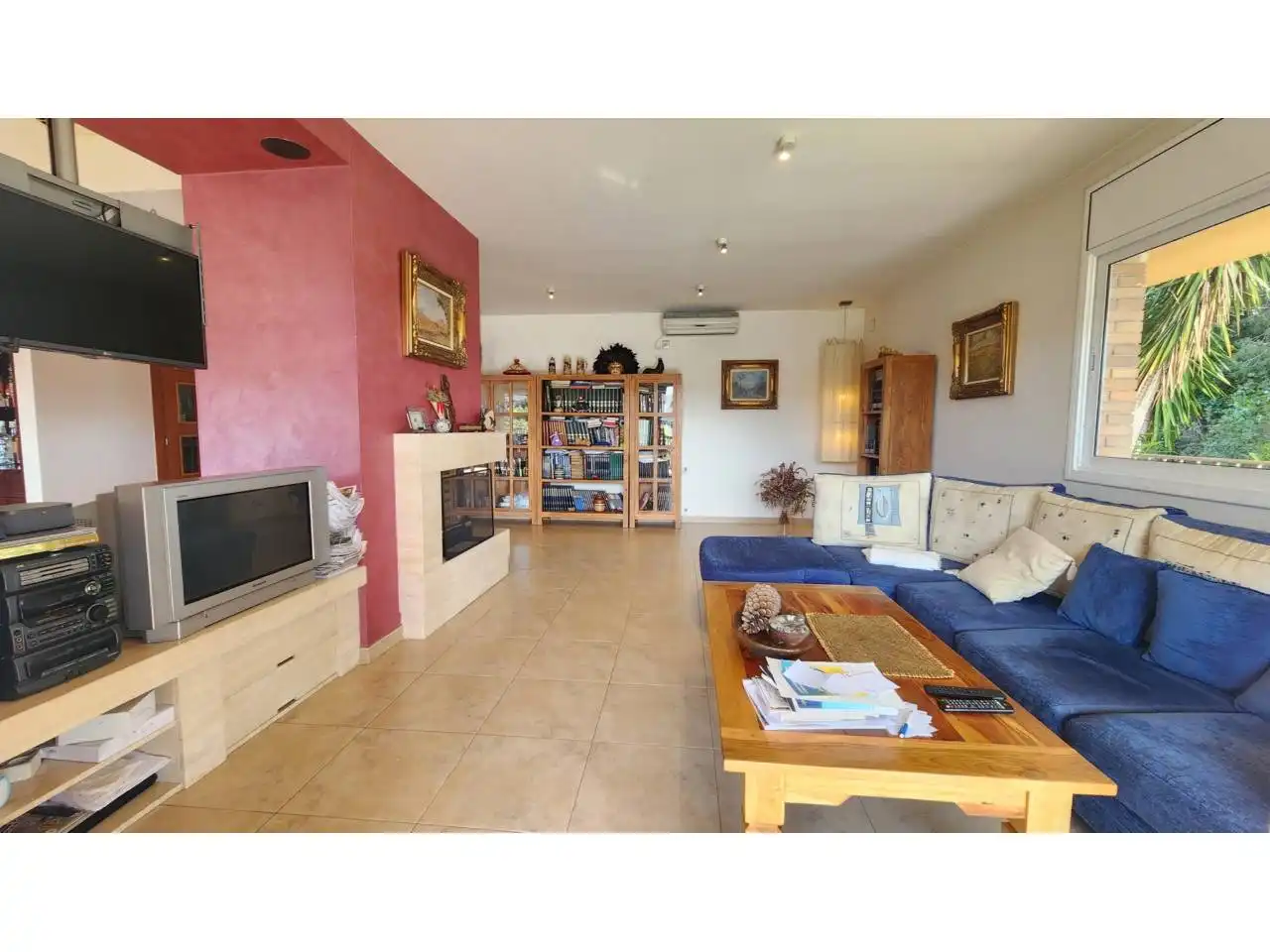 Living room of Houses for sale in Sabadell  with Air Conditioner, Heating and Private garden