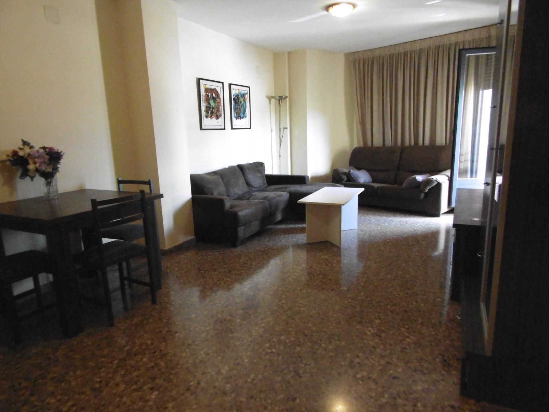 Sala d'estar de Pis en venda en L'Alcora amb Aire condicionat, Calefacció i Terrassa