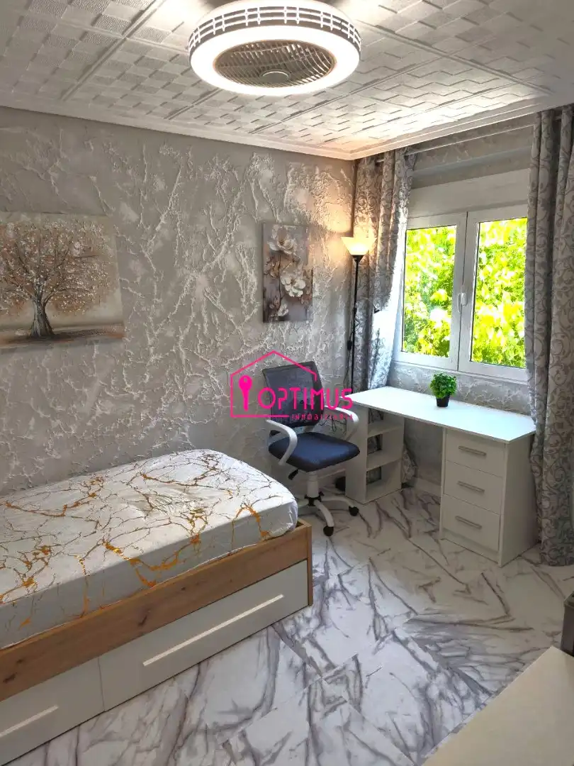 Dormitori de Apartament en venda en Xirivella amb Aire condicionat, Moblat i Forn
