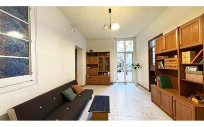 Living room of Flat for sale in  Barcelona Capital