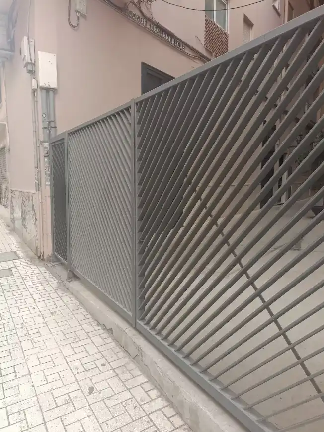 Außenansicht von Wohnungen zur Miete in Málaga mit Klimaanlage, Heizung und Parkett