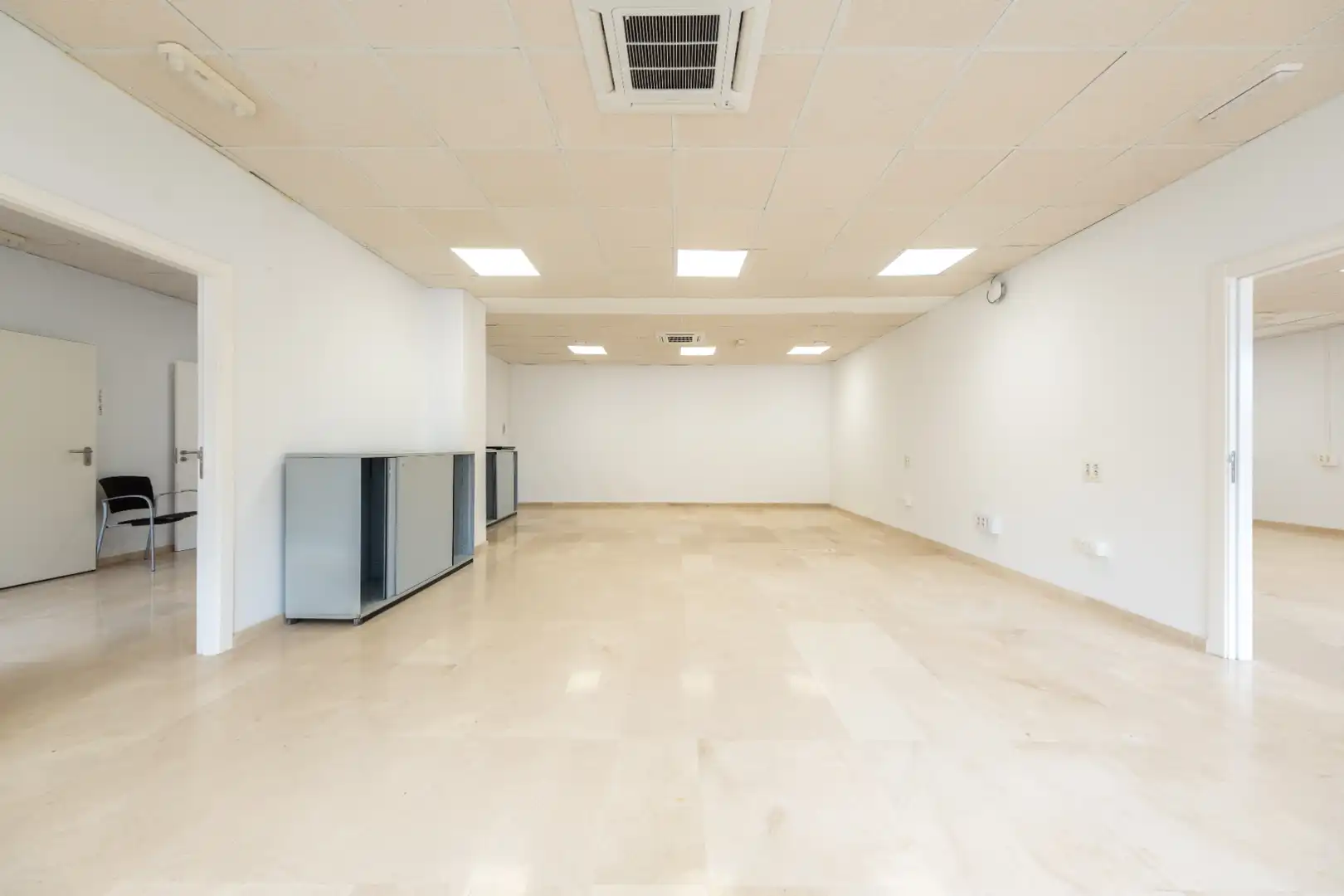 Office space with lift for sale in Calle Bravo Murillo, imagen 63