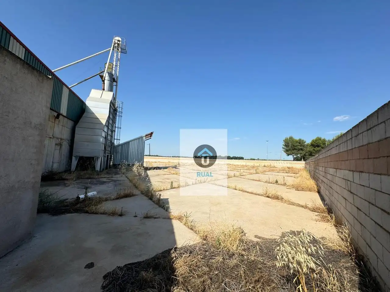 Nave industrial en venta en Malpica de Tajo