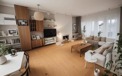 Living room of Flat for sale in  Barcelona Capital  with Air Conditioner and Balcony