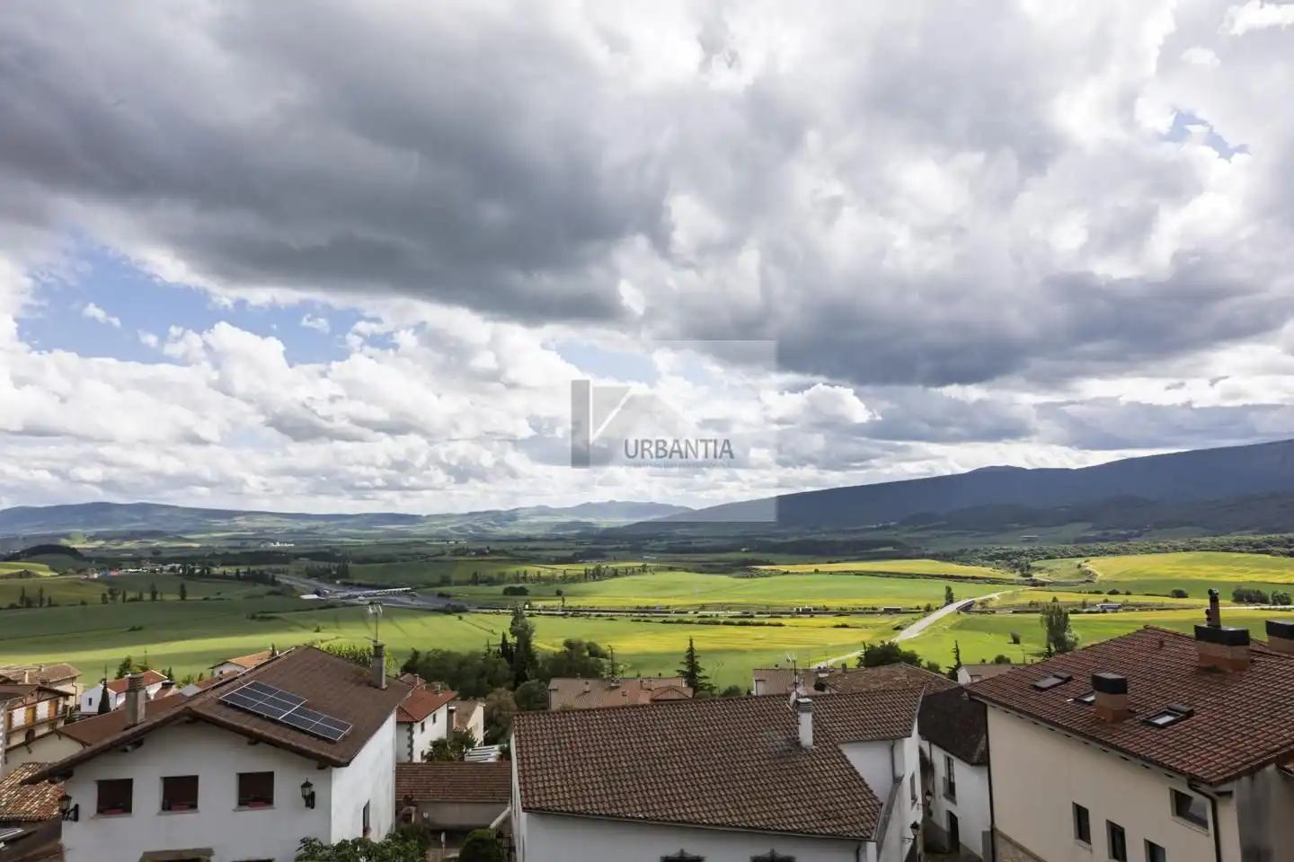 Exterior view of Flat for sale in Iza / Itza  with Heating, Parquet flooring and Storage room