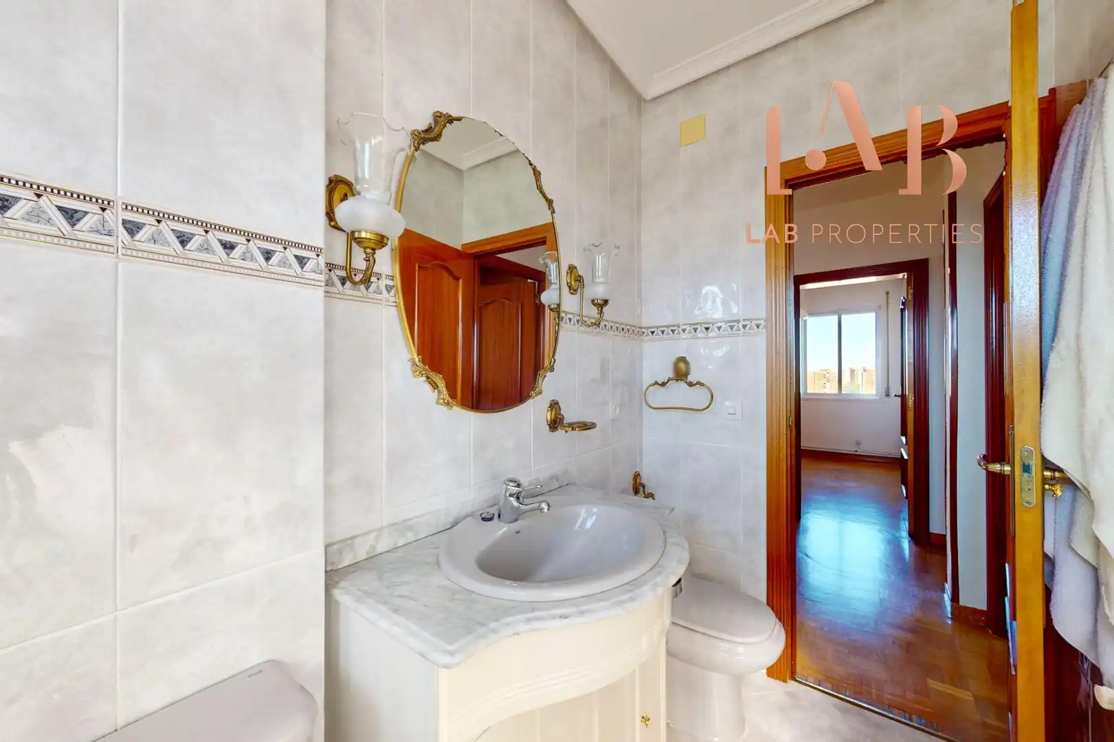 Baño de Piso en venta en Madrid con Aire acondicionado, Calefacción y Trastero