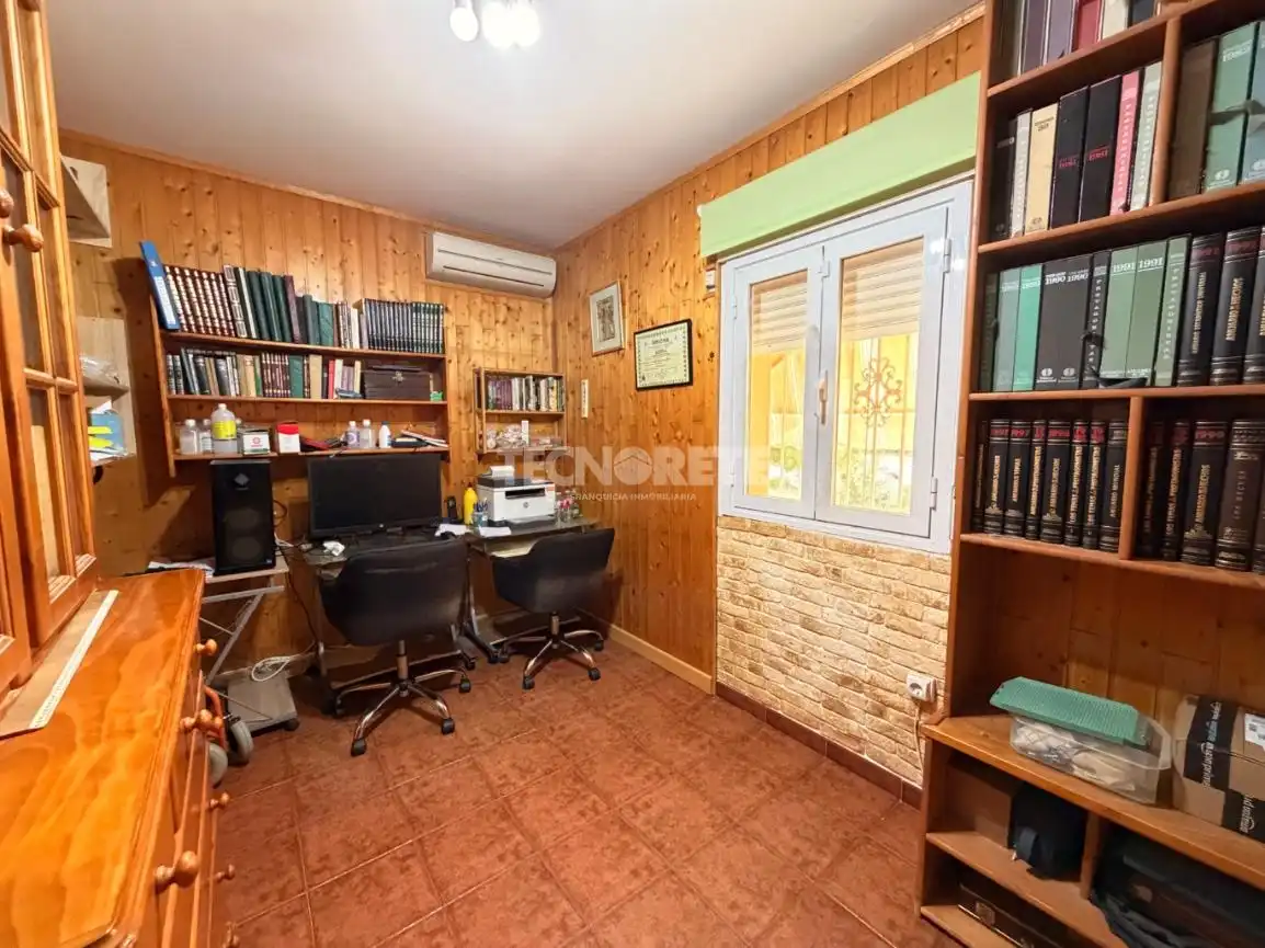 Houses for sale in San Román de los Montes  with Air Conditioner and Heating