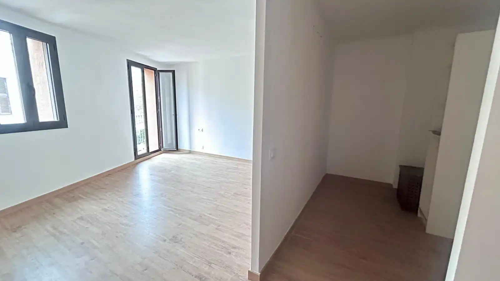 Dormitori de Casa o xalet en venda en Santa Coloma de Cervelló amb Terrassa i Balcó
